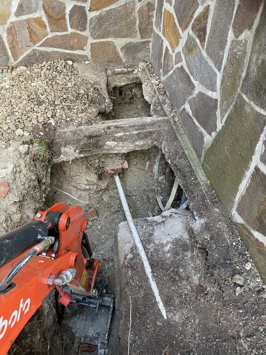 Kubota v úzkém prostoru, Nová Ves