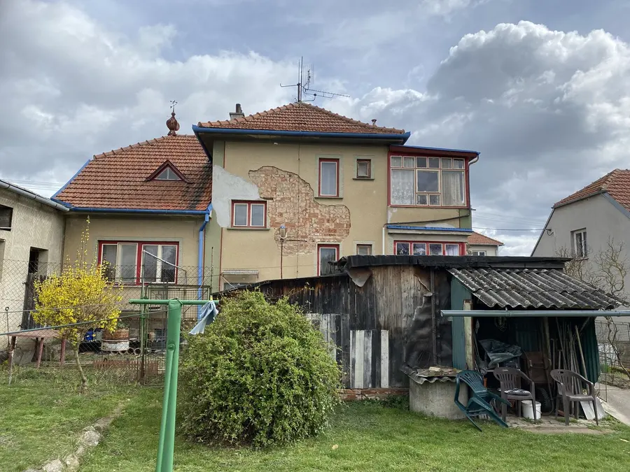Zahradní strana, Šemíkovice